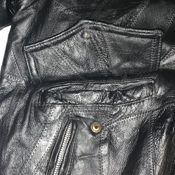 Vintage Black Leather Jacket - Picture 6 of 9